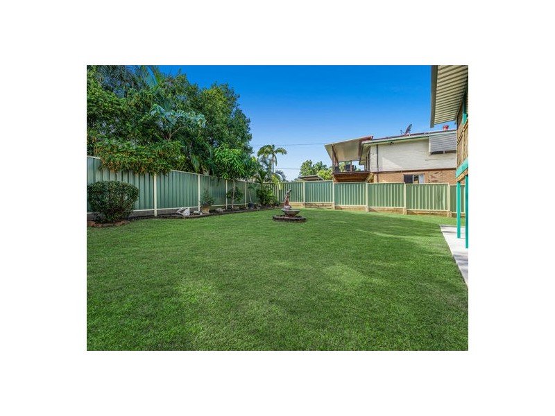 3 Juanita Grove, Springwood QLD 4127