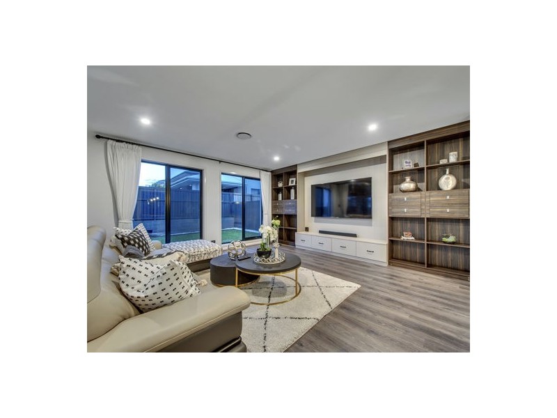 20 Parolin Parade, Rochedale QLD 4123