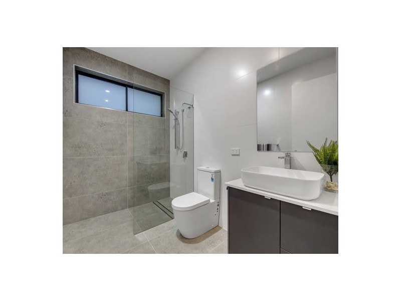 24 Everest Street, Sunnybank QLD 4109
