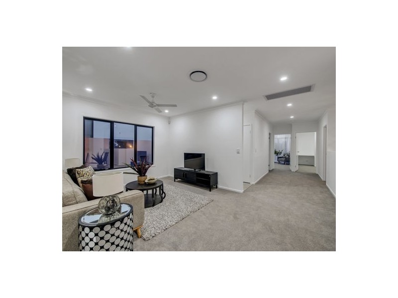 24 Everest Street, Sunnybank QLD 4109