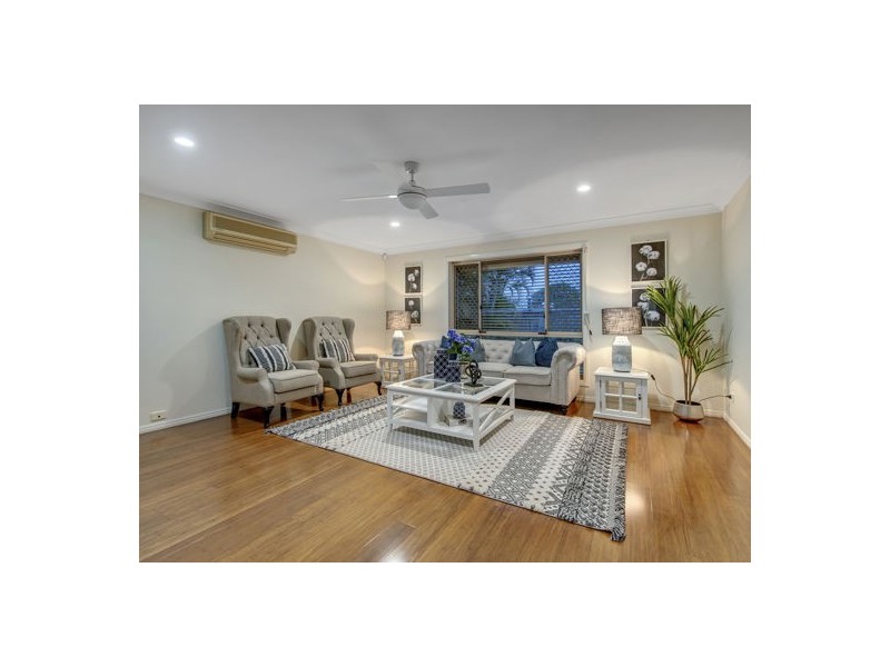 12 Trafalgar Close, Stretton QLD 4116