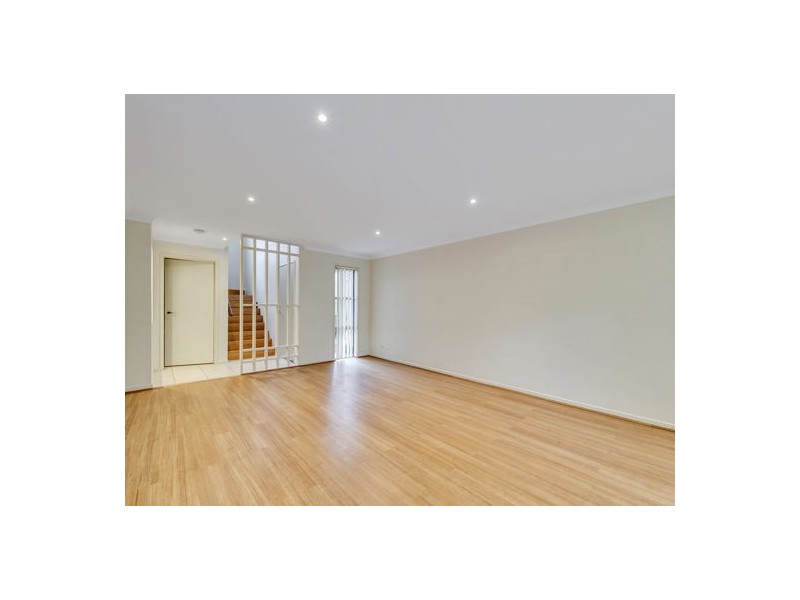 23/1 Belongil Street, Pacific Pines QLD 4211