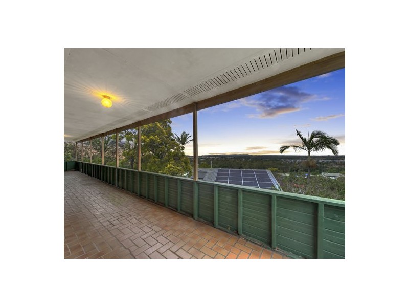 8 Baffin Street, Upper Mount Gravatt QLD 4122