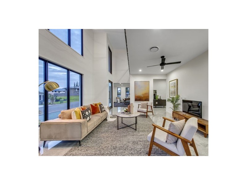 58 The Crescent, Underwood QLD 4119