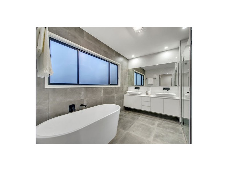 58 The Crescent, Underwood QLD 4119