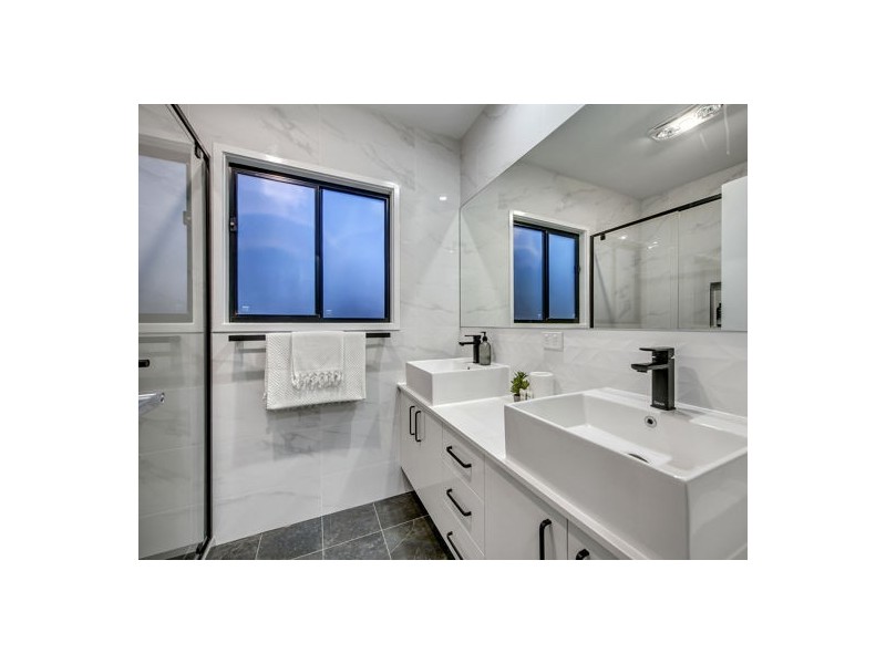 58 The Crescent, Underwood QLD 4119