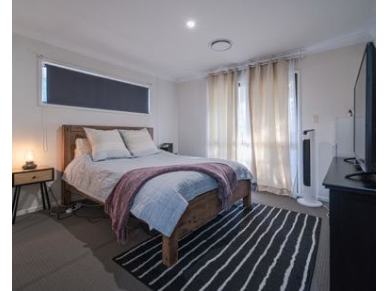 16 Montreal Street, Wishart QLD 4122