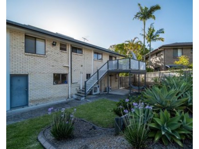 16 Montreal Street, Wishart QLD 4122