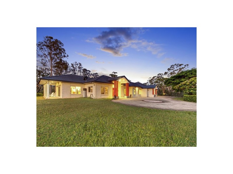 107 White Cedar Road, Pullenvale QLD 4069