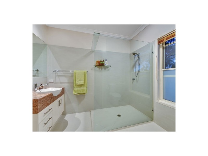 107 White Cedar Road, Pullenvale QLD 4069