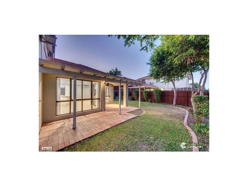 20 Coneybeer Place, Eight Mile Plains QLD 4113