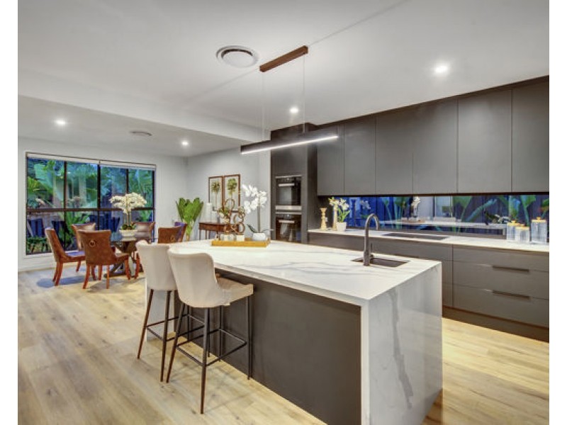 52 Perring Crescent, Rochedale QLD 4123