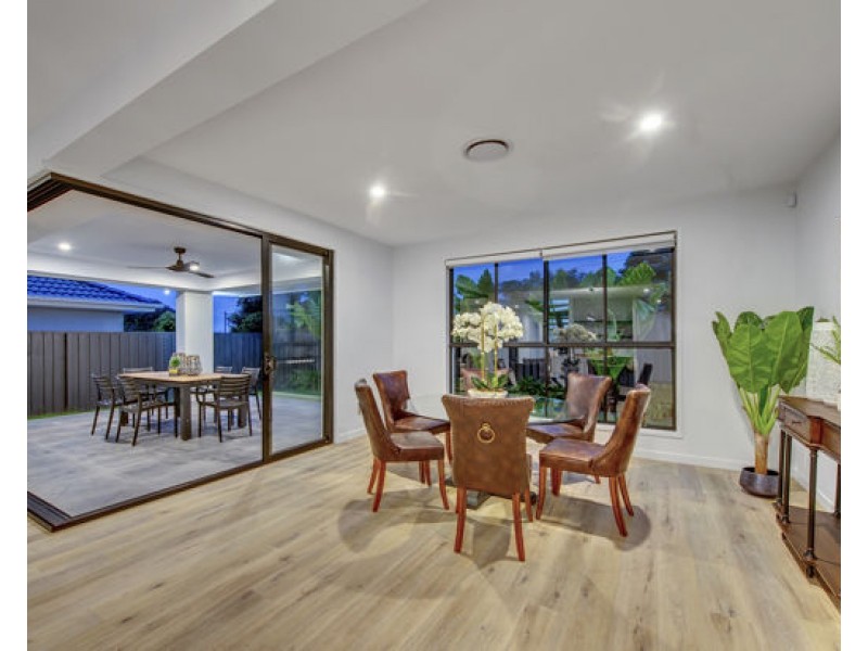 52 Perring Crescent, Rochedale QLD 4123