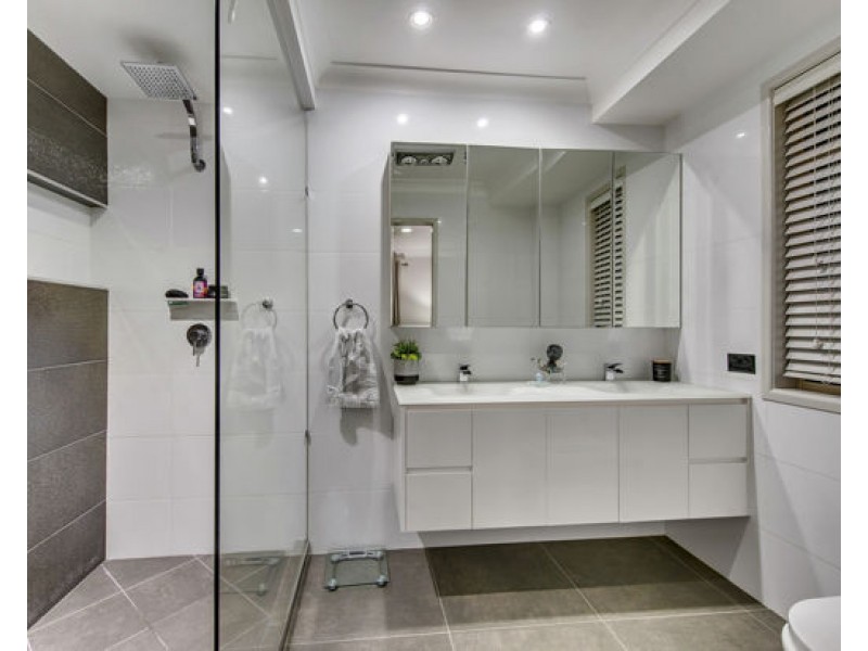 72 Ibis Circuit, Forest Lake QLD 4078