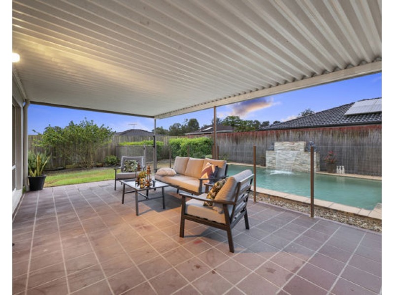 60 Mapelton Circuit, Parkinson QLD 4115