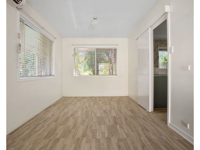 108 Marshall Lane, Kenmore QLD 4069