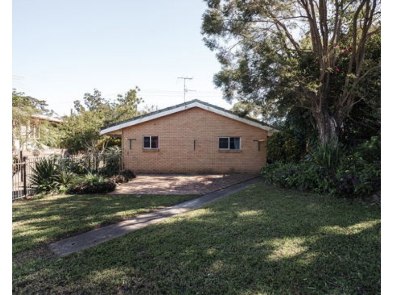 108 Marshall Lane, Kenmore QLD 4069