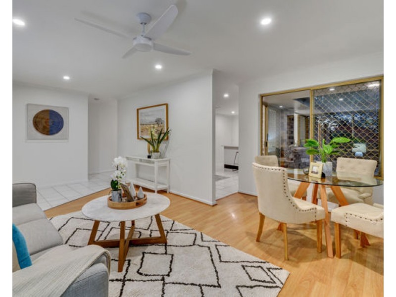 10 Rembrandt Street, Carina QLD 4152