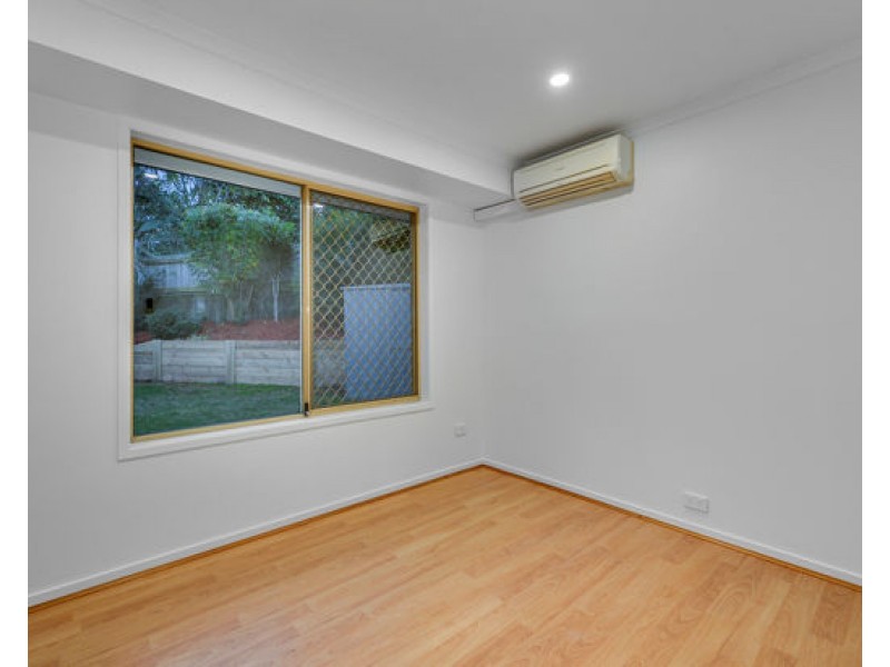 10 Rembrandt Street, Carina QLD 4152