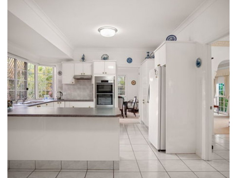 58 Lindfield Circuit, Robertson QLD 4109