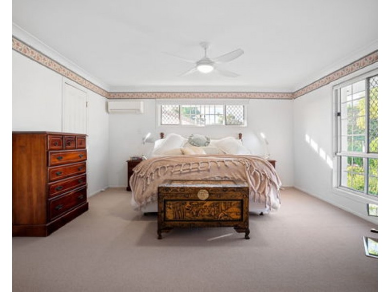 58 Lindfield Circuit, Robertson QLD 4109