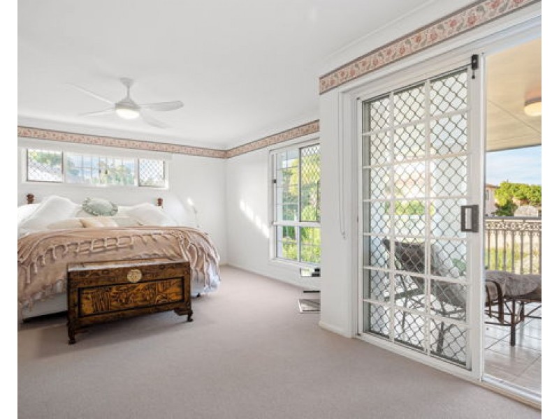 58 Lindfield Circuit, Robertson QLD 4109