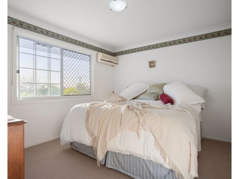 58 Lindfield Circuit, Robertson QLD 4109