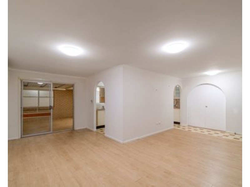 21 Tristan Street, Carindale QLD 4152