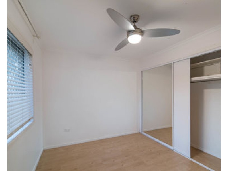 21 Tristan Street, Carindale QLD 4152