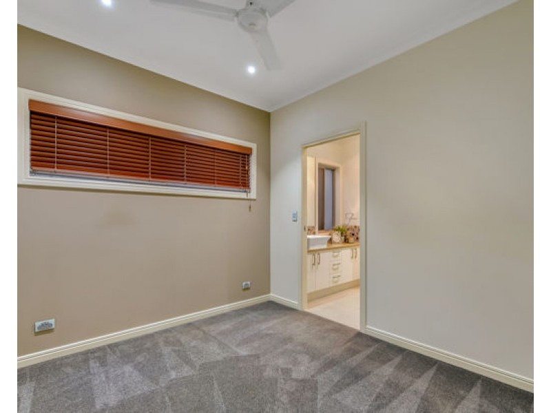 43 McDermott Parade, Rochedale QLD 4123