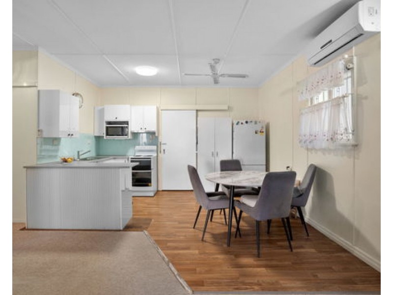 27 Trudgian Street, Sunnybank QLD 4109