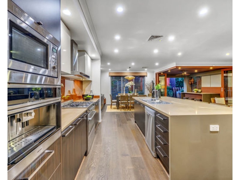 17 Francis Avenue, Rochedale QLD 4123