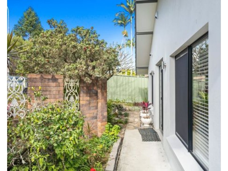 26 Kidd Street, Robertson QLD 4109