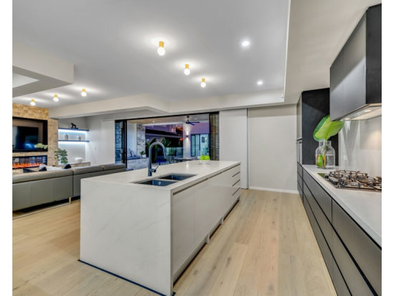 3 Perring Crescent, Rochedale QLD 4123