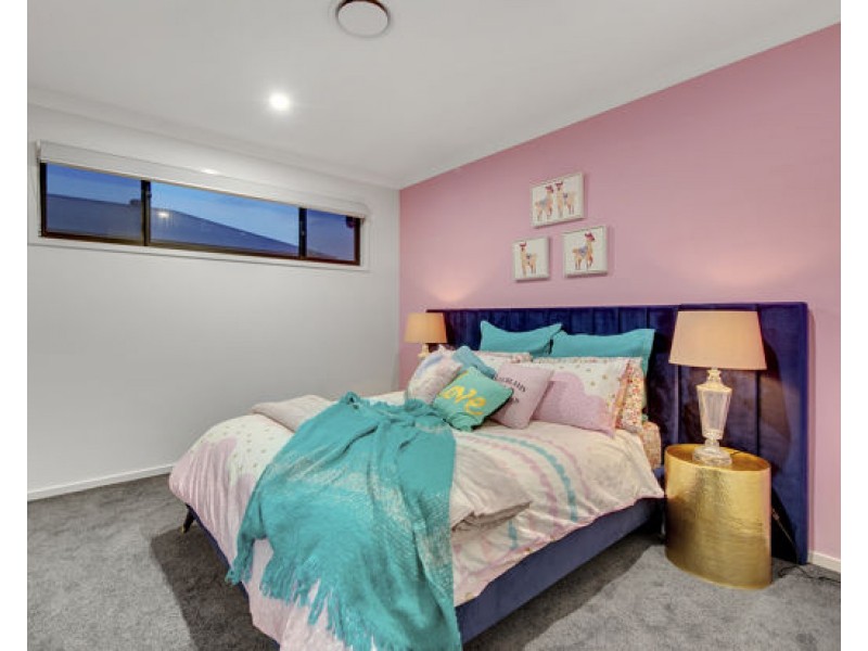 28 Parolin Parade, Rochedale QLD 4123
