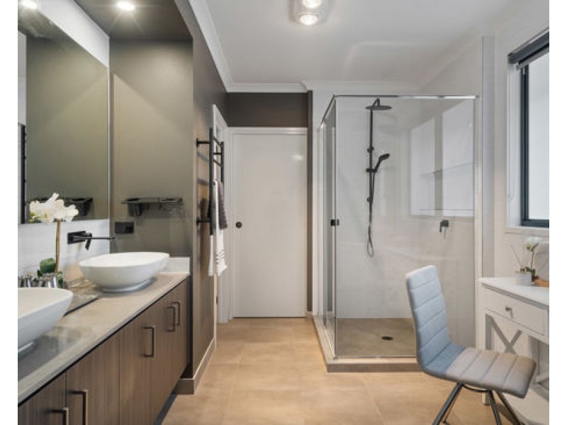 20 Parolin Parade, Rochedale QLD 4123