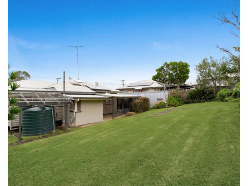 134 Creek Road, Mount Gravatt East QLD 4122