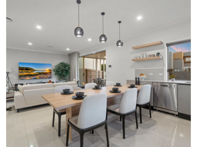 128 Skyview Avenue, Rochedale QLD 4123