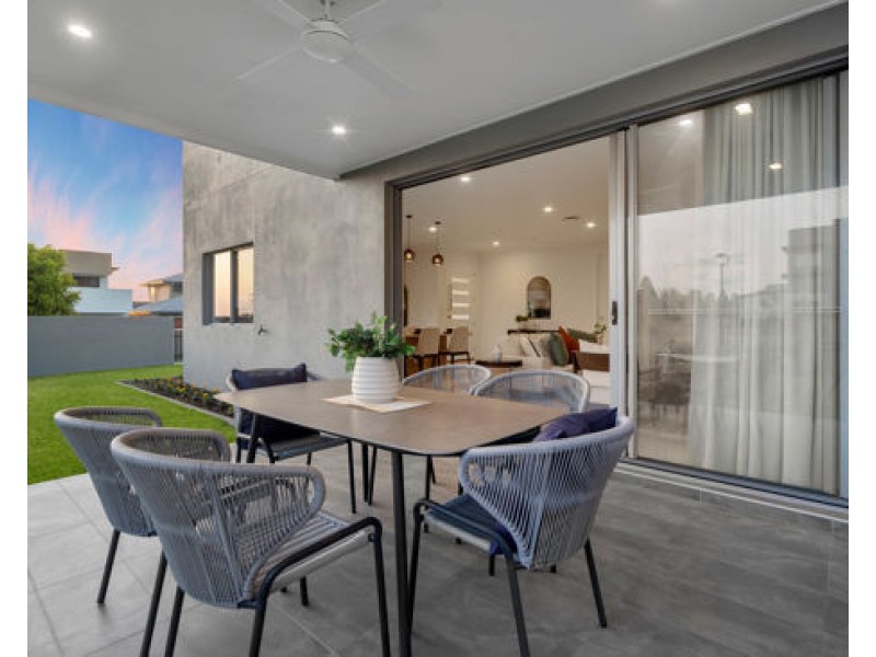 128 Skyview Avenue, Rochedale QLD 4123