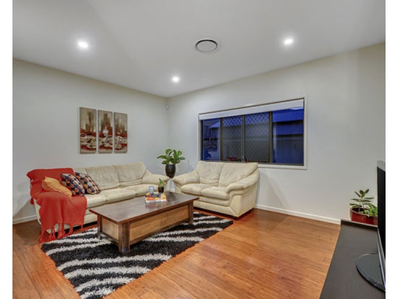 25 Zenith Street, Rochedale QLD 4123