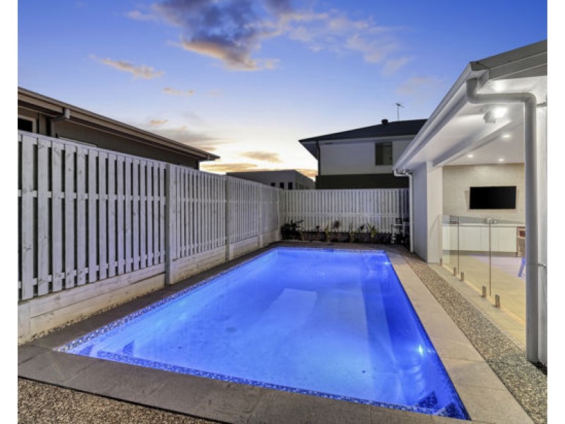 25 Zenith Street, Rochedale QLD 4123
