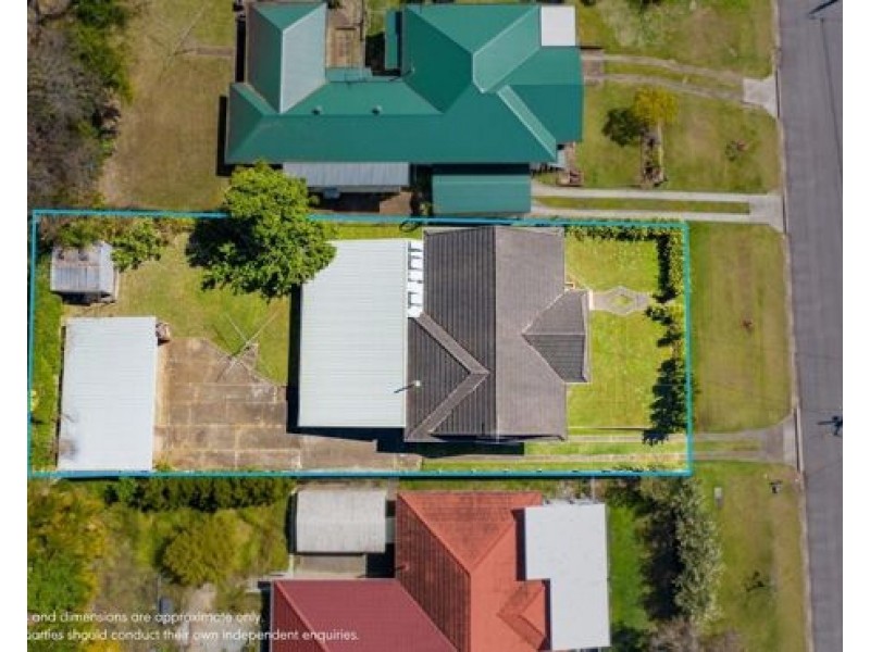 15 Sapphire Street, Holland Park QLD 4121
