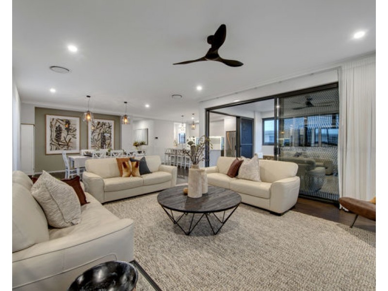 48 Splendour Street, Rochedale QLD 4123