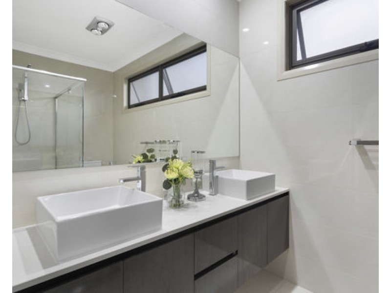 22 Zenith Street, Rochedale QLD 4123