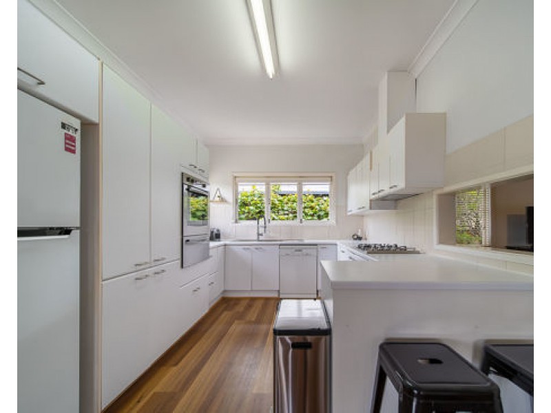 4 Suvla Street, Balmoral QLD 4171