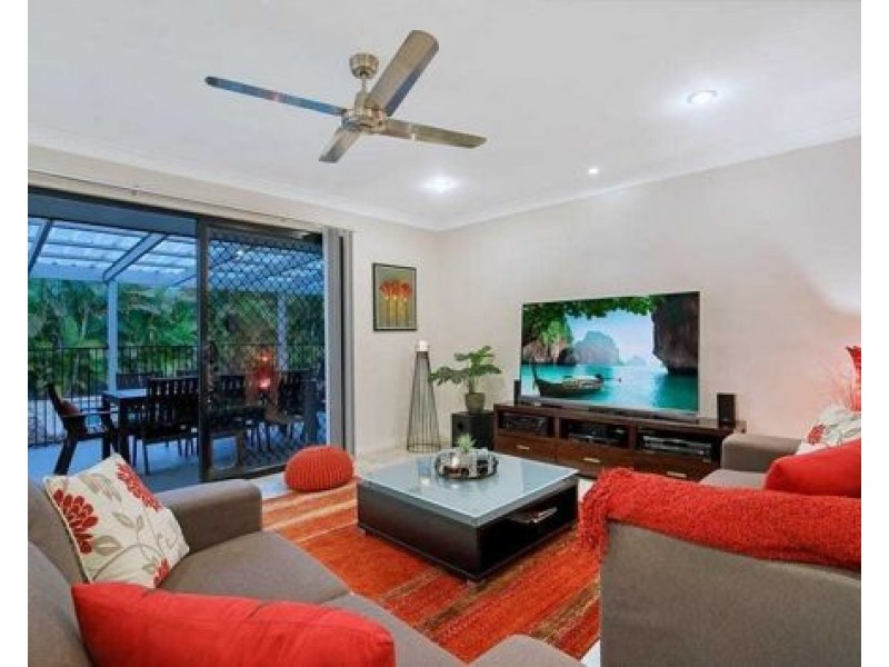 10 Jacaranda Place, Ormiston QLD 4160