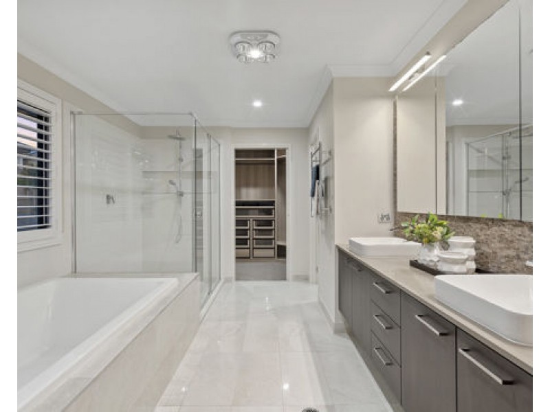 21 Wallaby Parade, Rochedale QLD 4123