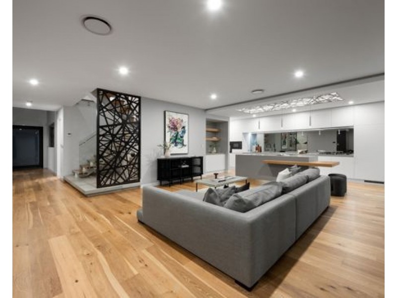 6 Vanstone Street, Rochedale QLD 4123