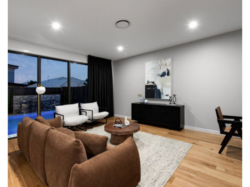 6 Vanstone Street, Rochedale QLD 4123