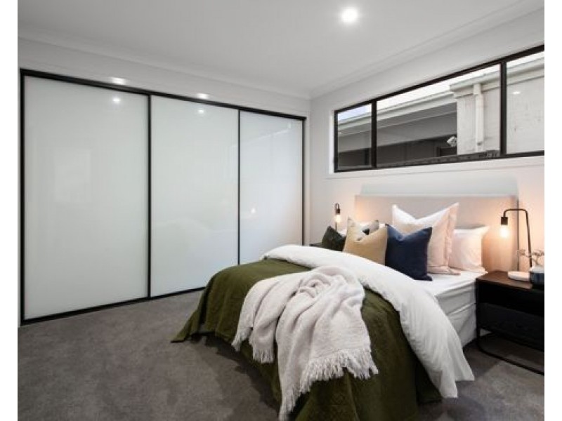 6 Vanstone Street, Rochedale QLD 4123